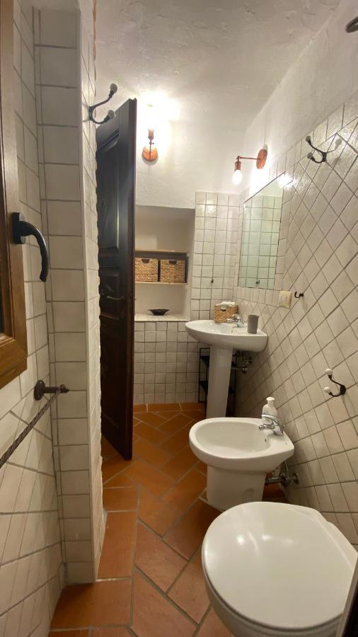 Вілла Casa Raimondo Орозей Екстер'єр фото